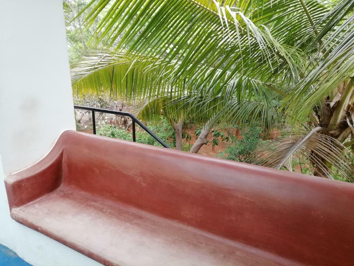 Purity Guest House Auroville Exteriör bild
